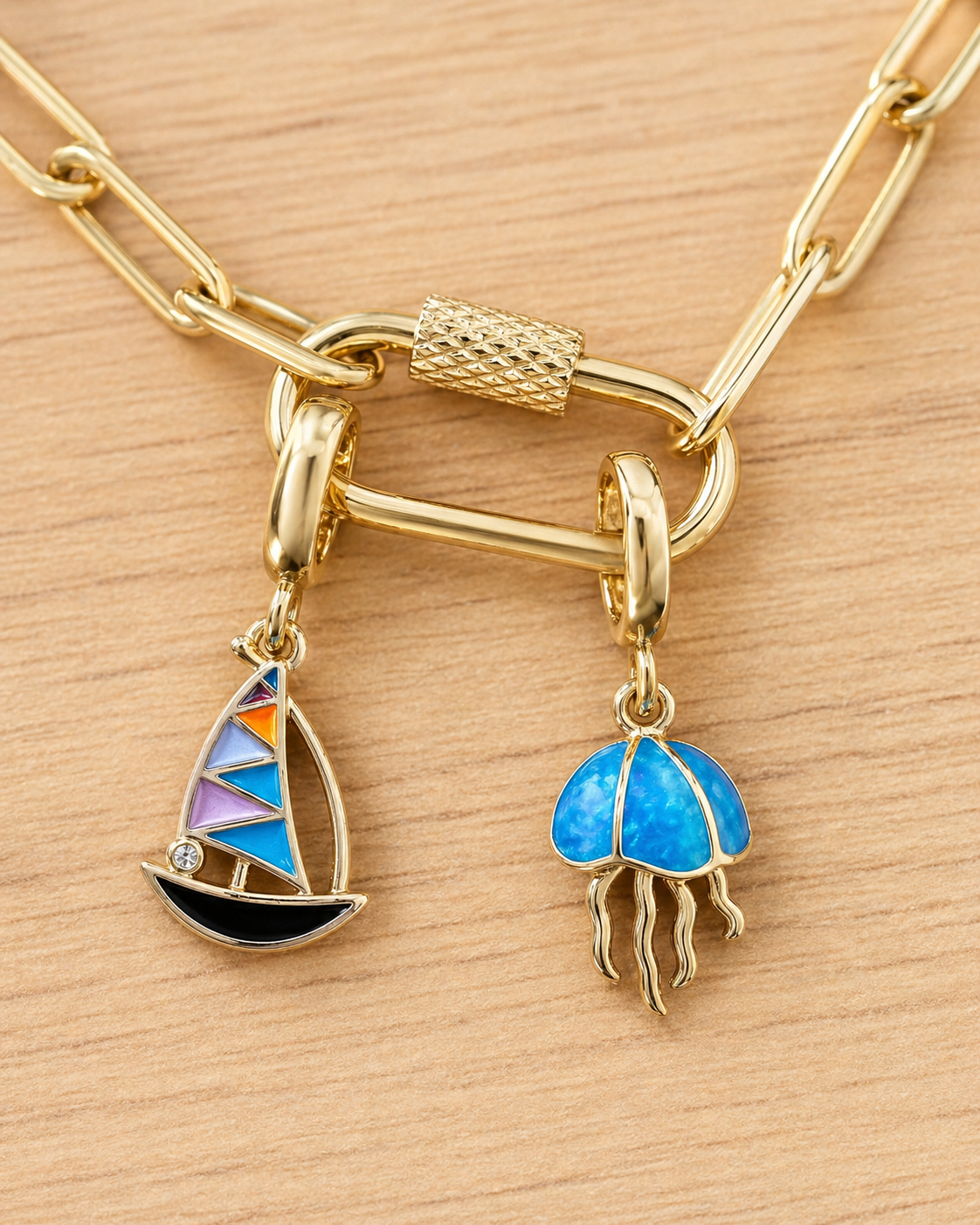 Charm Voilier Coloré